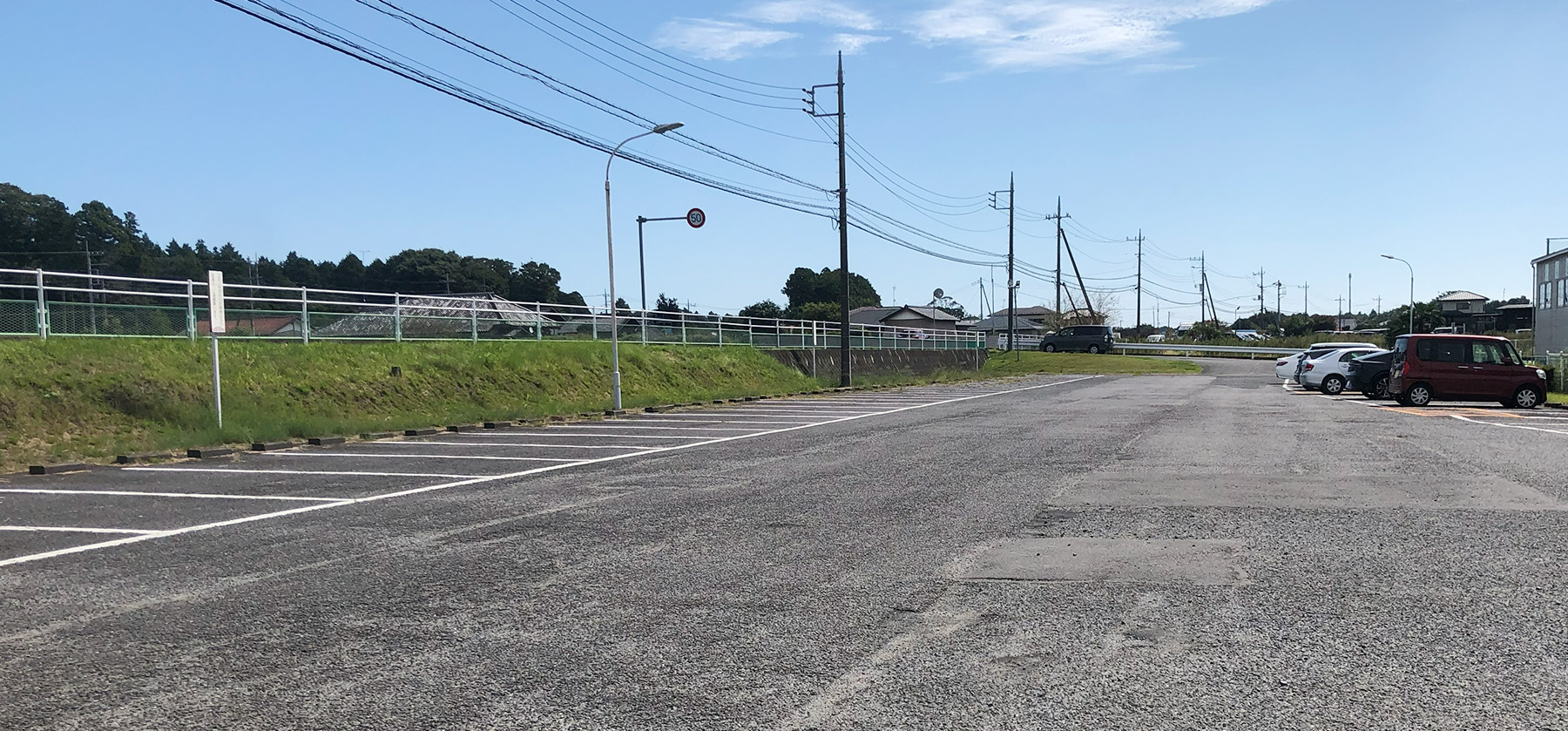 駐車場90台
